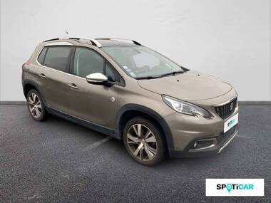 PEUGEOT 2008 Essence