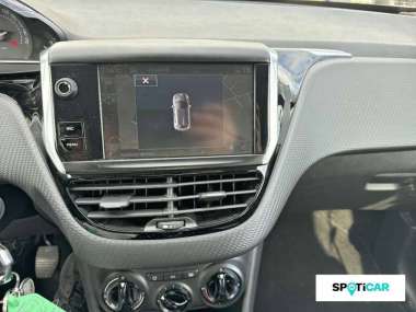 PEUGEOT 208 Essence