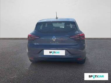 RENAULT Clio Essence