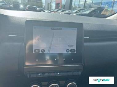 RENAULT Clio Essence