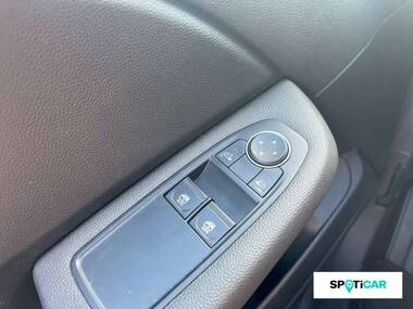 RENAULT Clio Essence