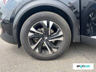 PEUGEOT 2008 Essence