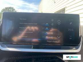 PEUGEOT 208 Essence