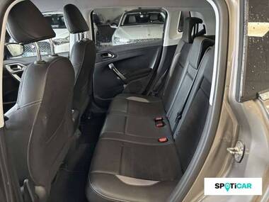 PEUGEOT 2008 Essence
