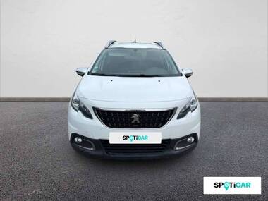 PEUGEOT 2008 Essence