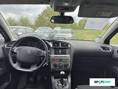 CITROEN C4 Essence