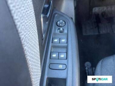 CITROEN C4 Essence