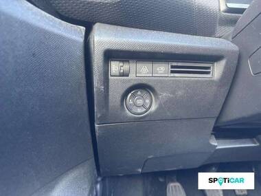 CITROEN C4 Essence