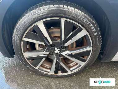 PEUGEOT 208 Essence