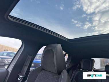 PEUGEOT 208 Essence