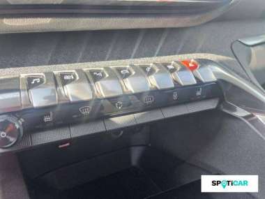 PEUGEOT 3008 Essence