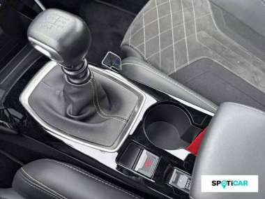 PEUGEOT 208 Essence