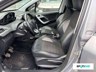 PEUGEOT 2008 Essence
