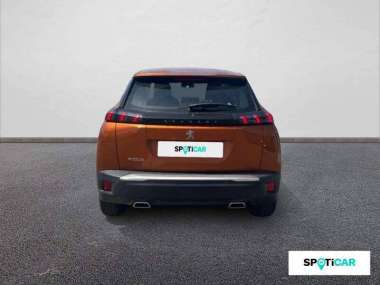 PEUGEOT 2008 Essence