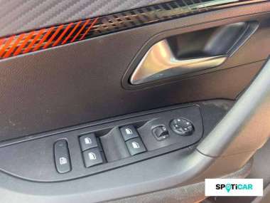 PEUGEOT 2008 Essence