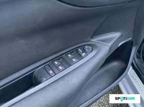 CITROEN C4 Essence