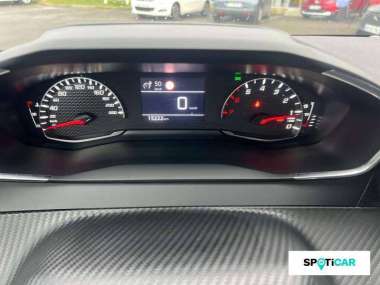 PEUGEOT 208 Essence