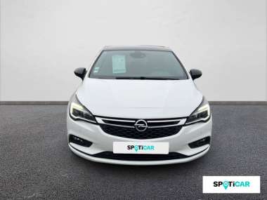 Opel Astra Essence