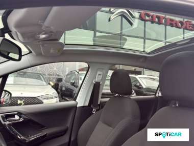 Peugeot 208 Essence