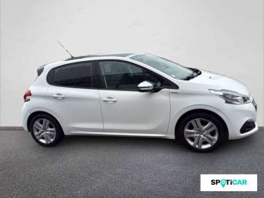 Peugeot 208 Essence