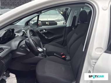 Peugeot 208 Essence