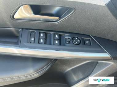 Peugeot 5008 Hybride